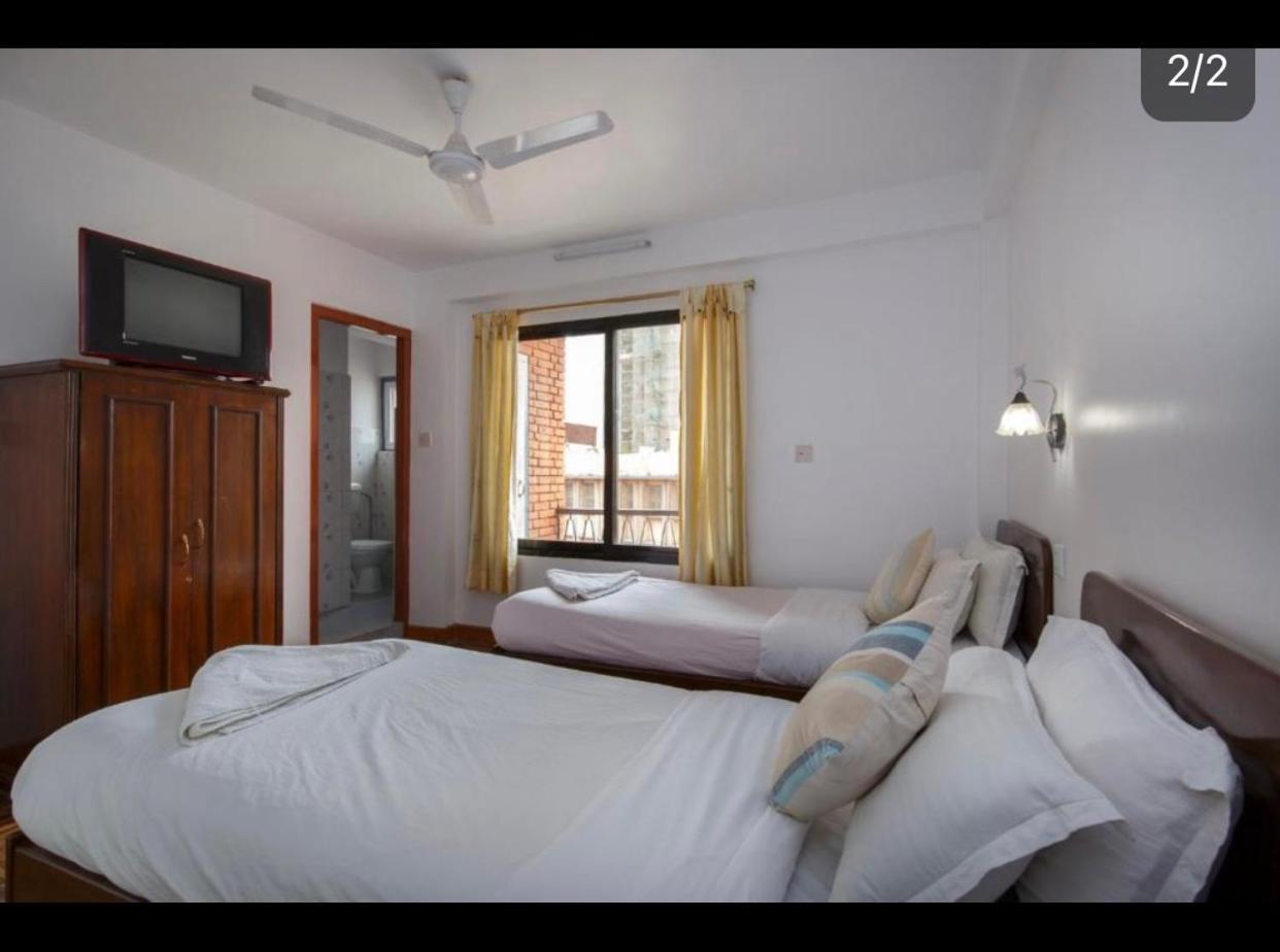 Pacific Guest House Kathmandu Buitenkant foto