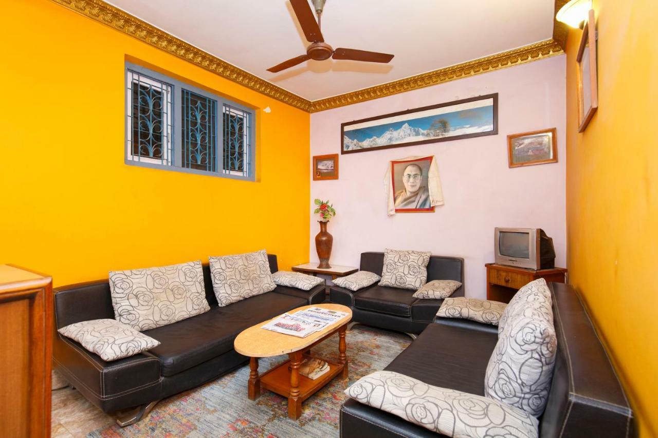 Pacific Guest House Kathmandu Buitenkant foto